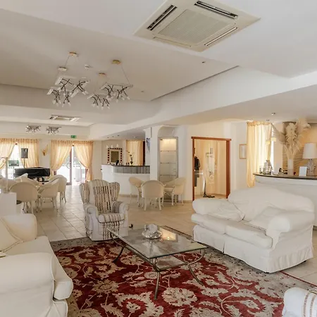 Hotiday Collection - Faraglioni Hotel